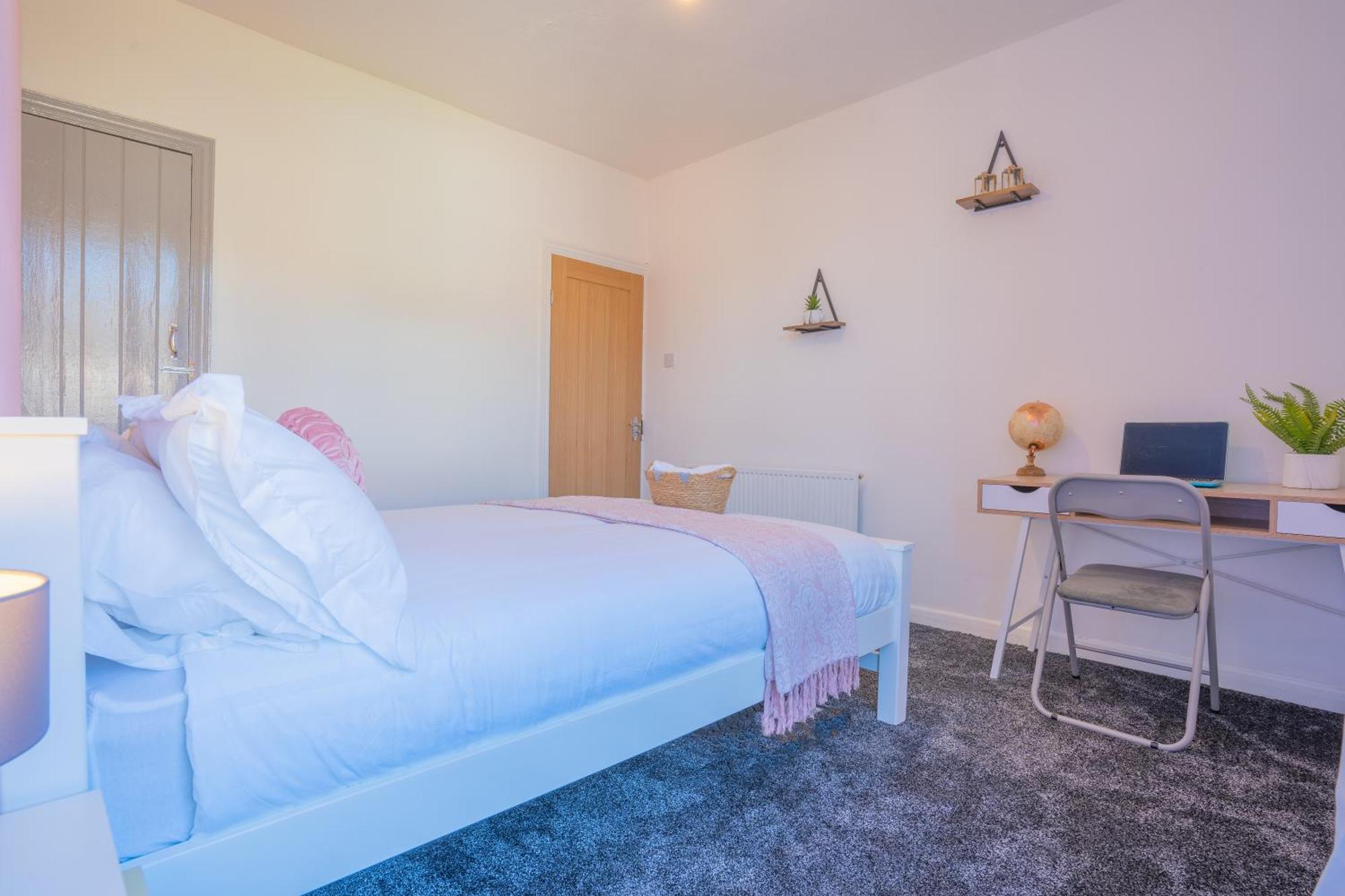 Stayzed E - Ng7 Free Wifi, Parking, Stylish House Near City Centre - Great For Tourists, Families, Contractors & Long Stays Nottingham Exterior photo